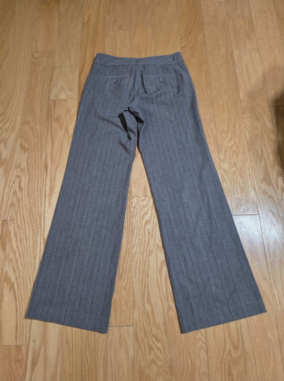 Old Navy Gray Pinstripe Boot Cut Pants Women's Size 4 - Picture 2 of 7